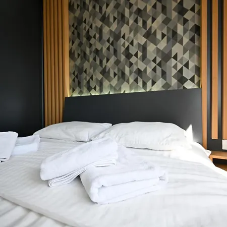 Apartament Black Diamond *