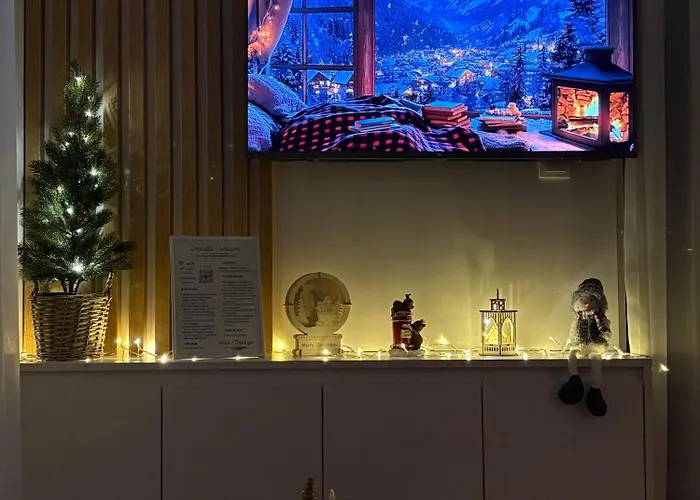 Black Diamond Apartment *